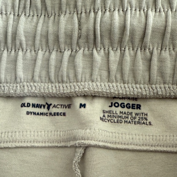 Old Navy Women’s High-Rise Joggers - Picture 2 of 9